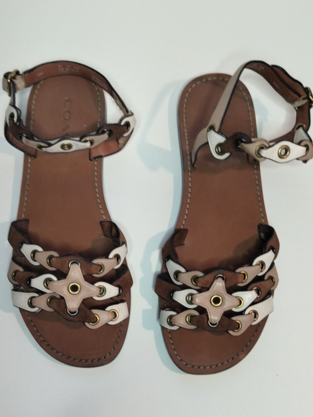 Coach G2087 Link Detail Leather Flat Sandals Brown White Beige Multi Size 9.5B